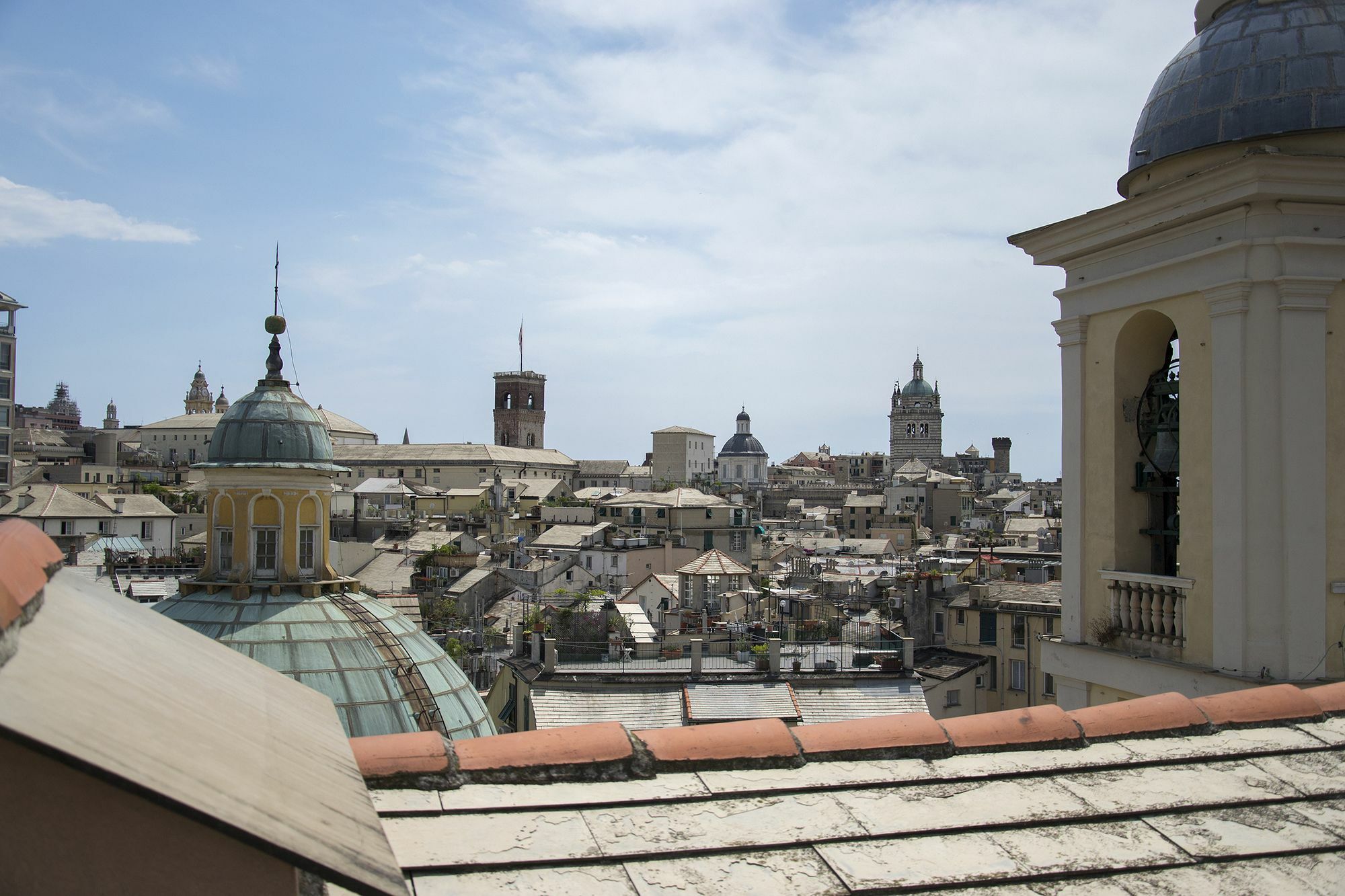 ホテル Sky On The Roofs - Il Cielo Sui Tetti ジェノヴァ エクステリア 写真